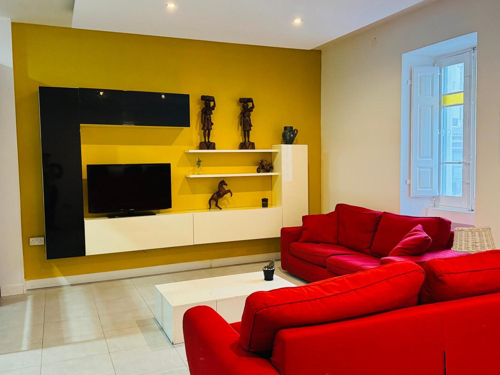 Appartement Specious In St Julians *